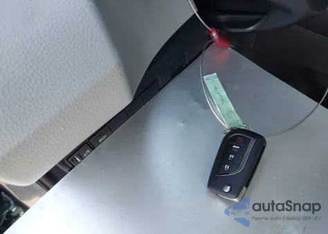 2021 Toyota Corolla Le из США, поврежденный, VIN JTDEPMAE0MJ184617